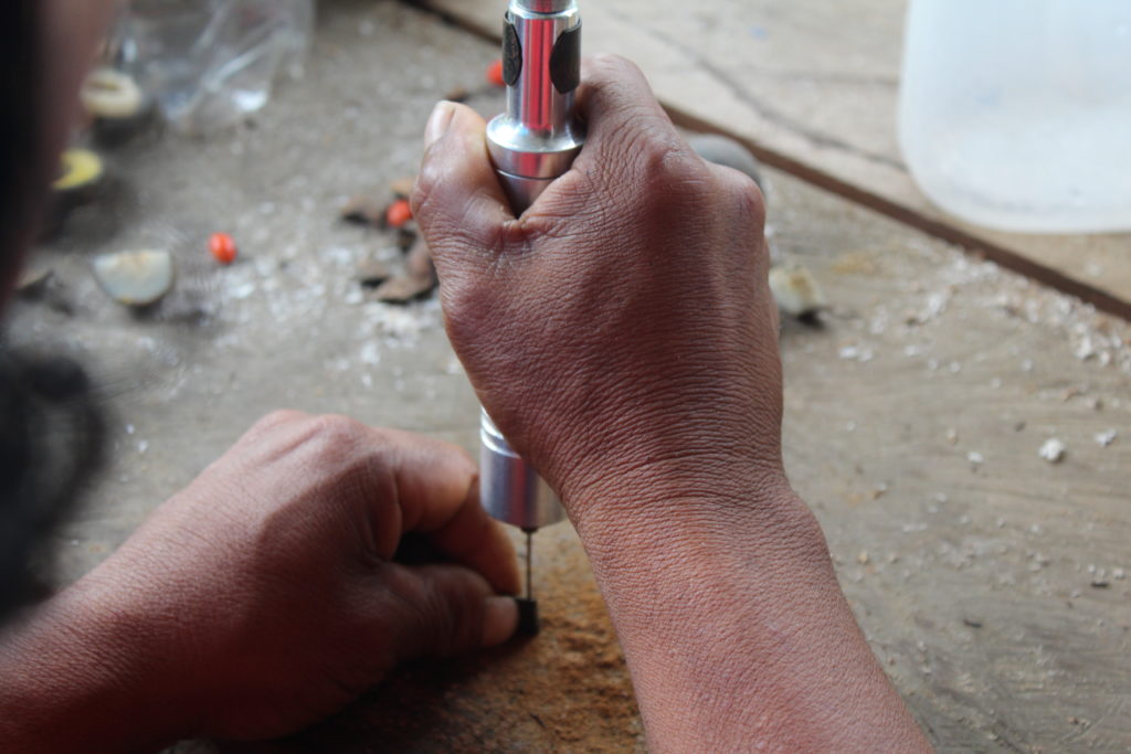 Oficina de artesanato  fortalece cultura e geração de renda em Terra Indígena Apurinã